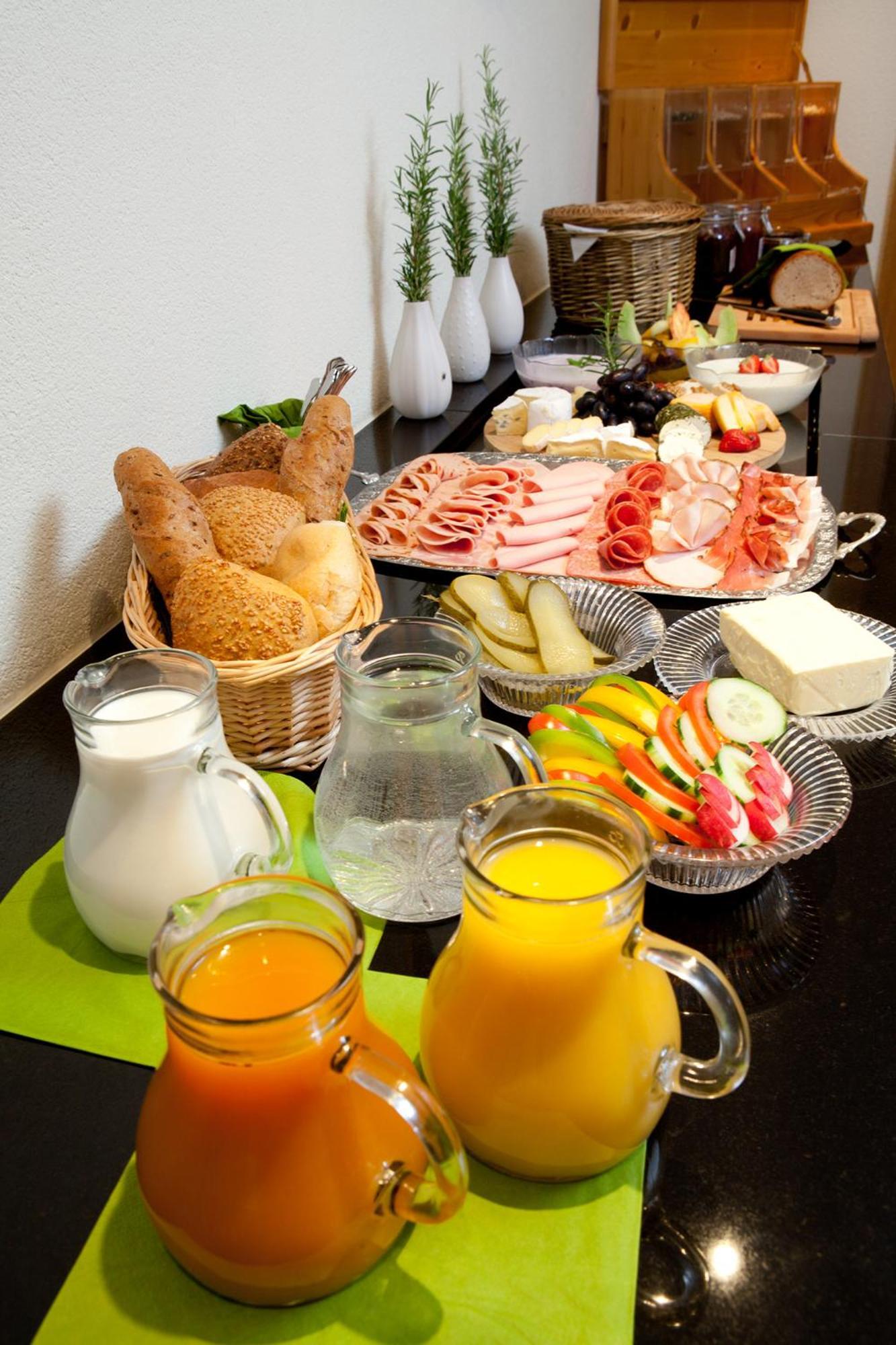 Aparthotel Brunnenhof Damuels Luaran gambar