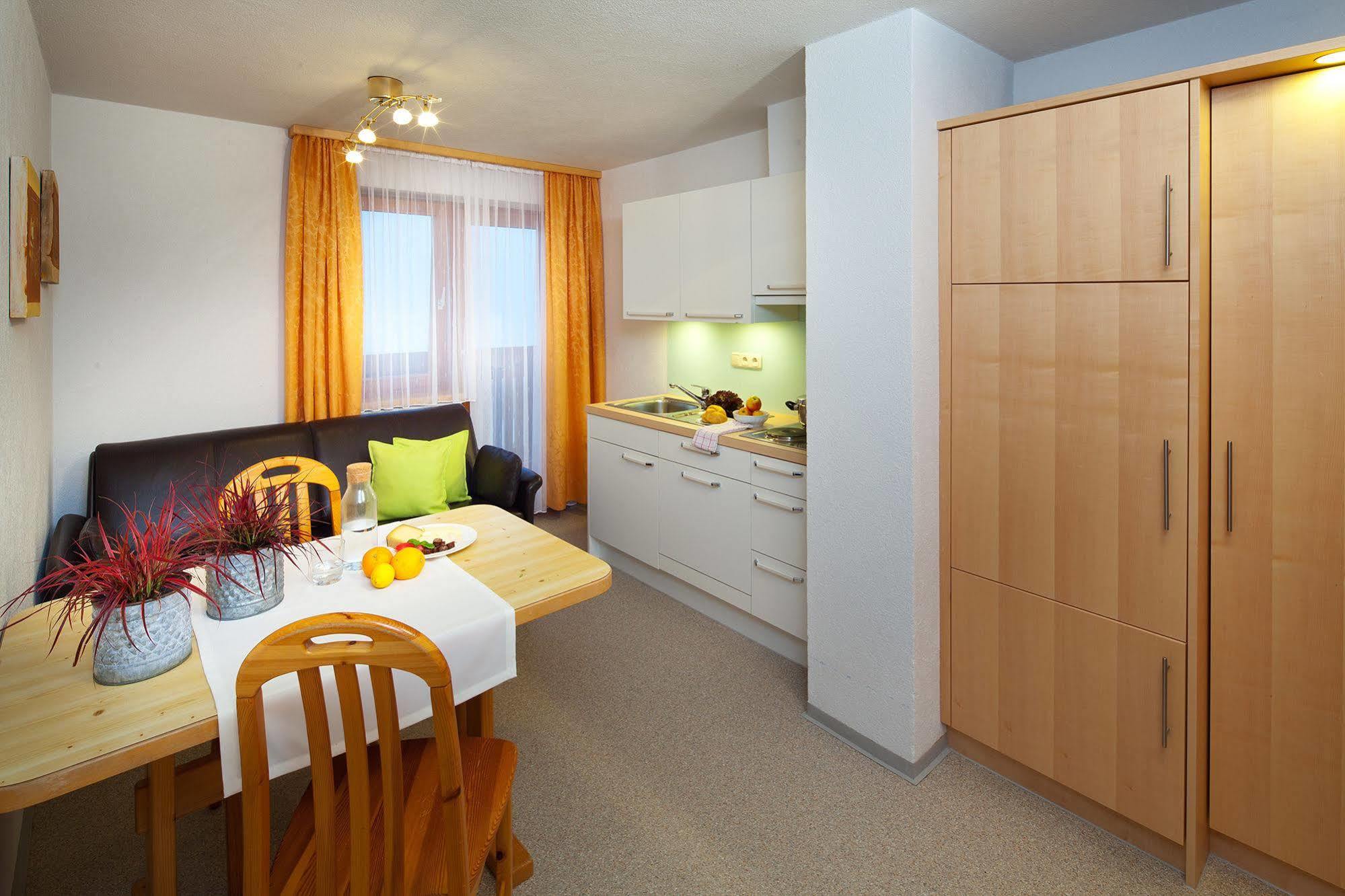 Aparthotel Brunnenhof Damuels Luaran gambar