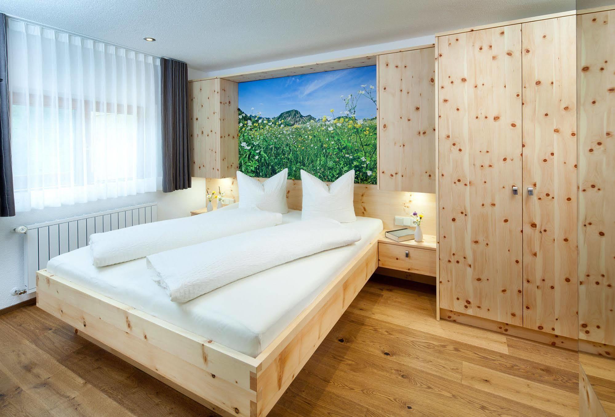 Aparthotel Brunnenhof Damuels Luaran gambar